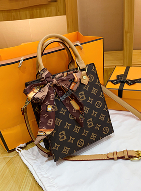 Clean Knоck小众包包女风琴包百搭2026新款潮高级感斜挎包小方包