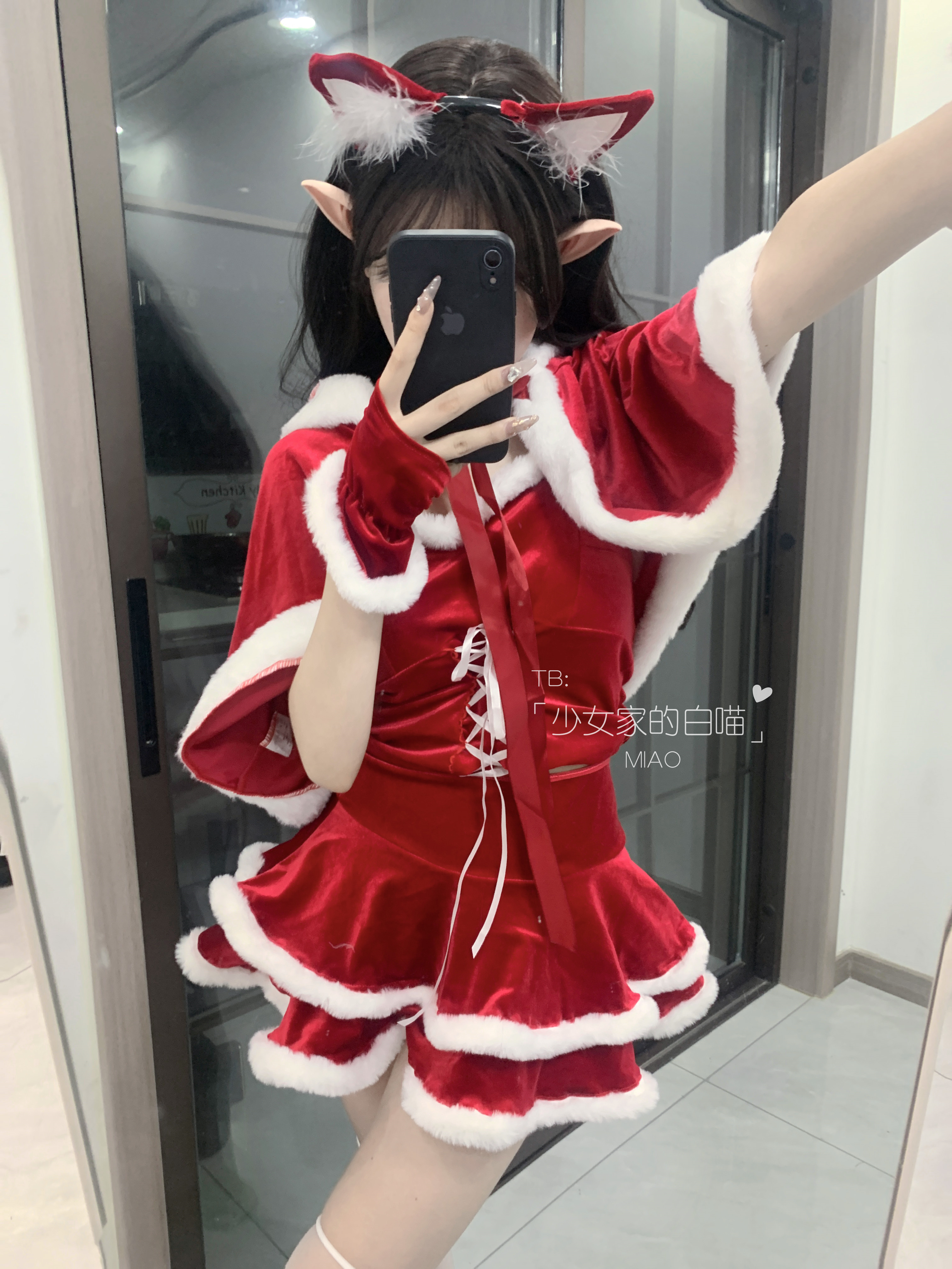 节日氛围感圣诞服装兔女郎