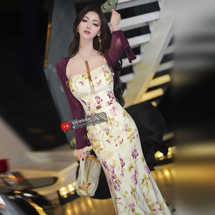 初夏度假风性感吊带鱼尾裙网布披肩两件套2024新款 气质印花套装