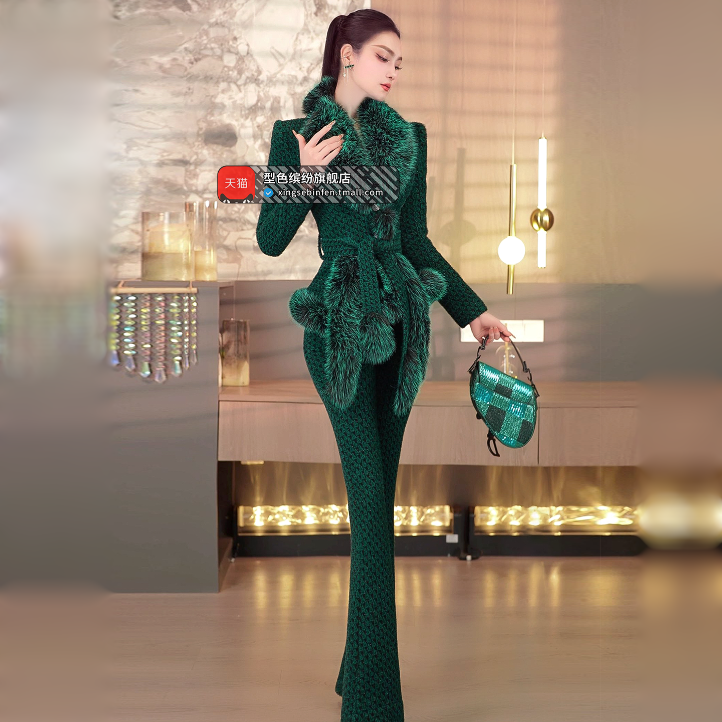 冬季帅气毛呢套装2025新款大毛领收腰外套微喇叭裤两件套