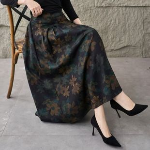 2025秋冬季新款松紧带不起球显瘦A字裙高腰半身裙法式百搭裙子