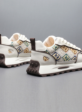 欧洲站男鞋2025新款阿甘鞋男士板鞋时尚休闲运动潮鞋欧货潮牌鞋子