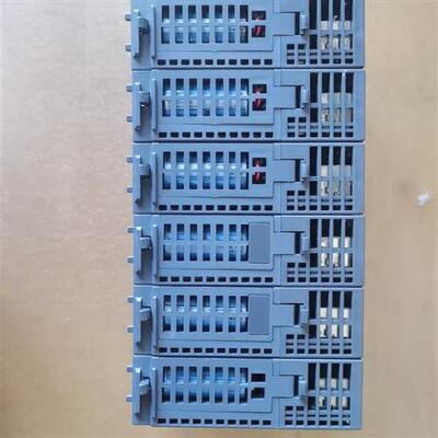 全新库存正品模块Q12HCPU,功能是好的,已测试过功全新议价