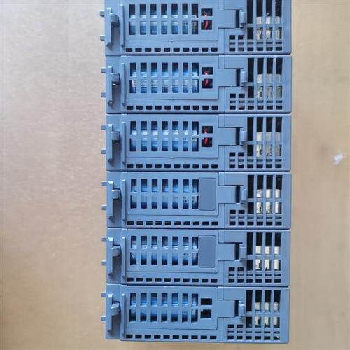 原装正品模块Q12HCPU,功能是好的,已测试过功议价销售