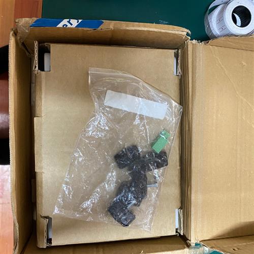 全新库存siemens触摸屏TP177A原装6AV6642-0全新议价