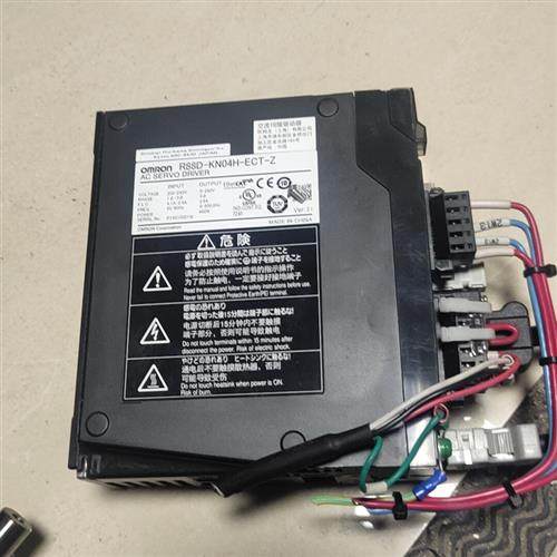 全新库存欧姆龙伺服,R88D-KN04H,R88M-K4003H全新议价