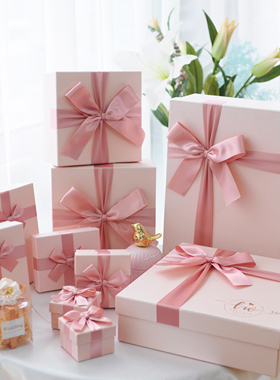 Ins新款伴手礼包装礼品盒网红抖音粉色喜糖盒口红盒礼物盒子空盒