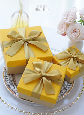 新款ins伴手回礼盒美妆生日口红七夕礼物盒空盒高档礼品盒喜糖盒