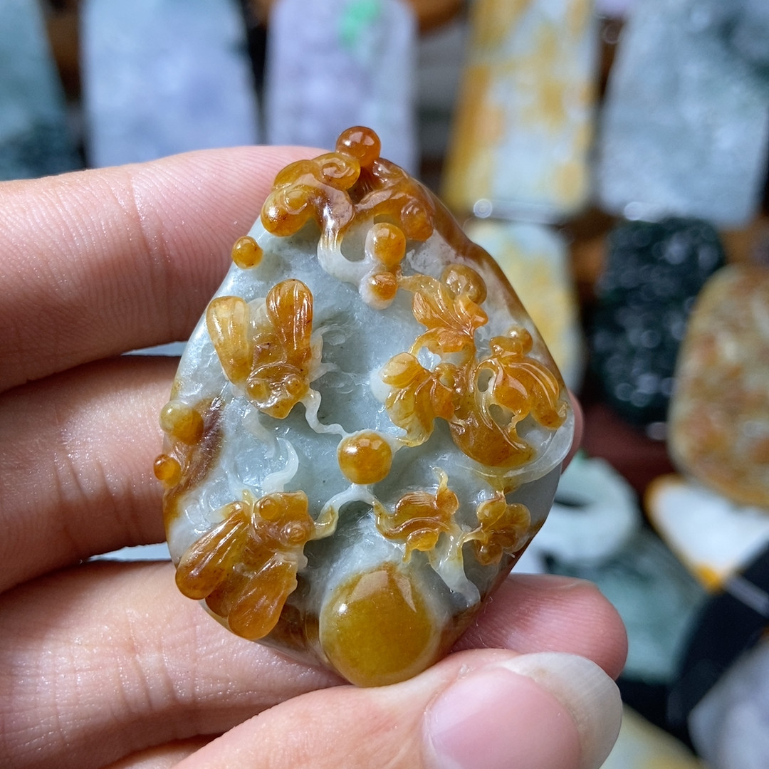 天然翡翠A货蜜蜂