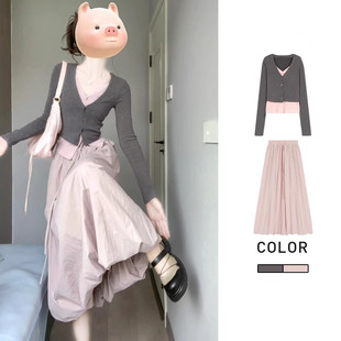 法式连衣裙女春秋撞色假两件针织开衫上衣粉色花苞半身裙两件套装