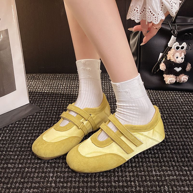 德训鞋女2025夏秋新款复古一字带小众设计魔术贴时尚百搭玛丽珍鞋