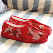 原创国潮 女 老北京古风布鞋 纯手工女士千层底布鞋 红色云鹤刺绣