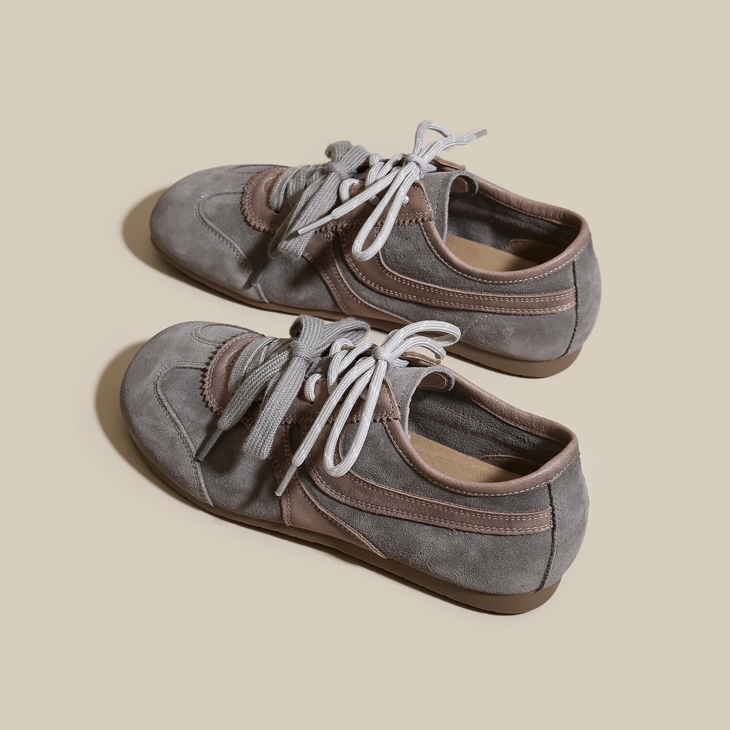 巨软巨舒适！灰色平底德训鞋单鞋