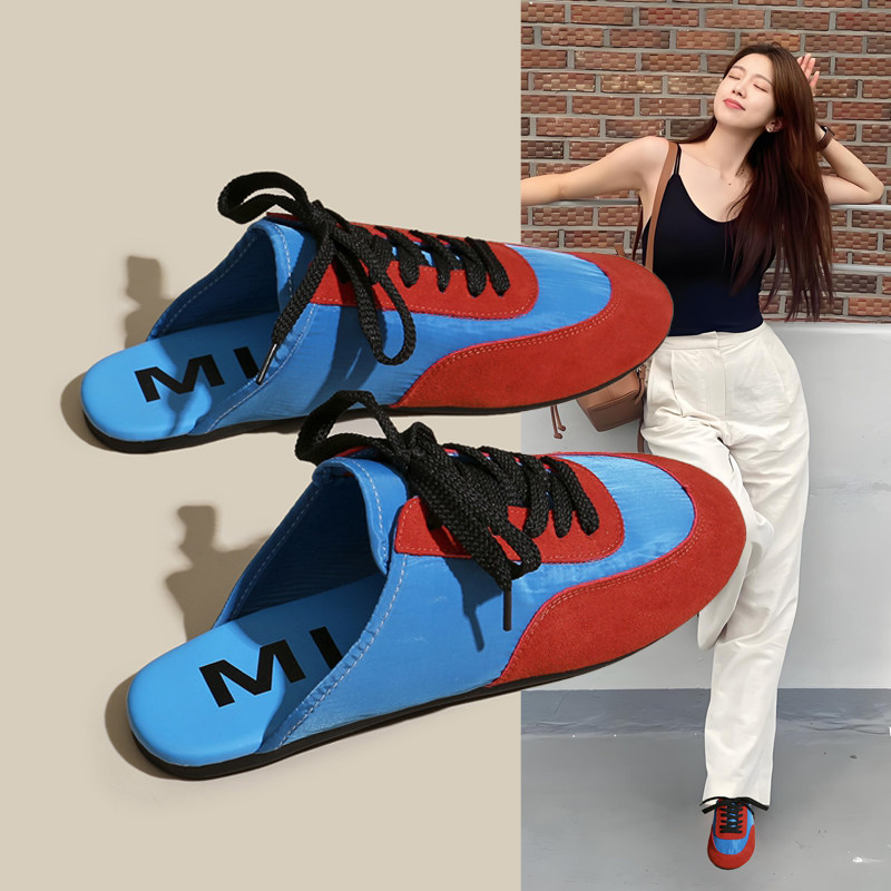 红蓝拼色系带穆勒拖鞋女外穿平底2026年懒人鞋走秀款包头半拖超火