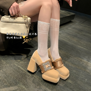 女小个子防水台厚底一脚凳金丝绒方头高跟鞋 2026早春新款 粗跟单鞋