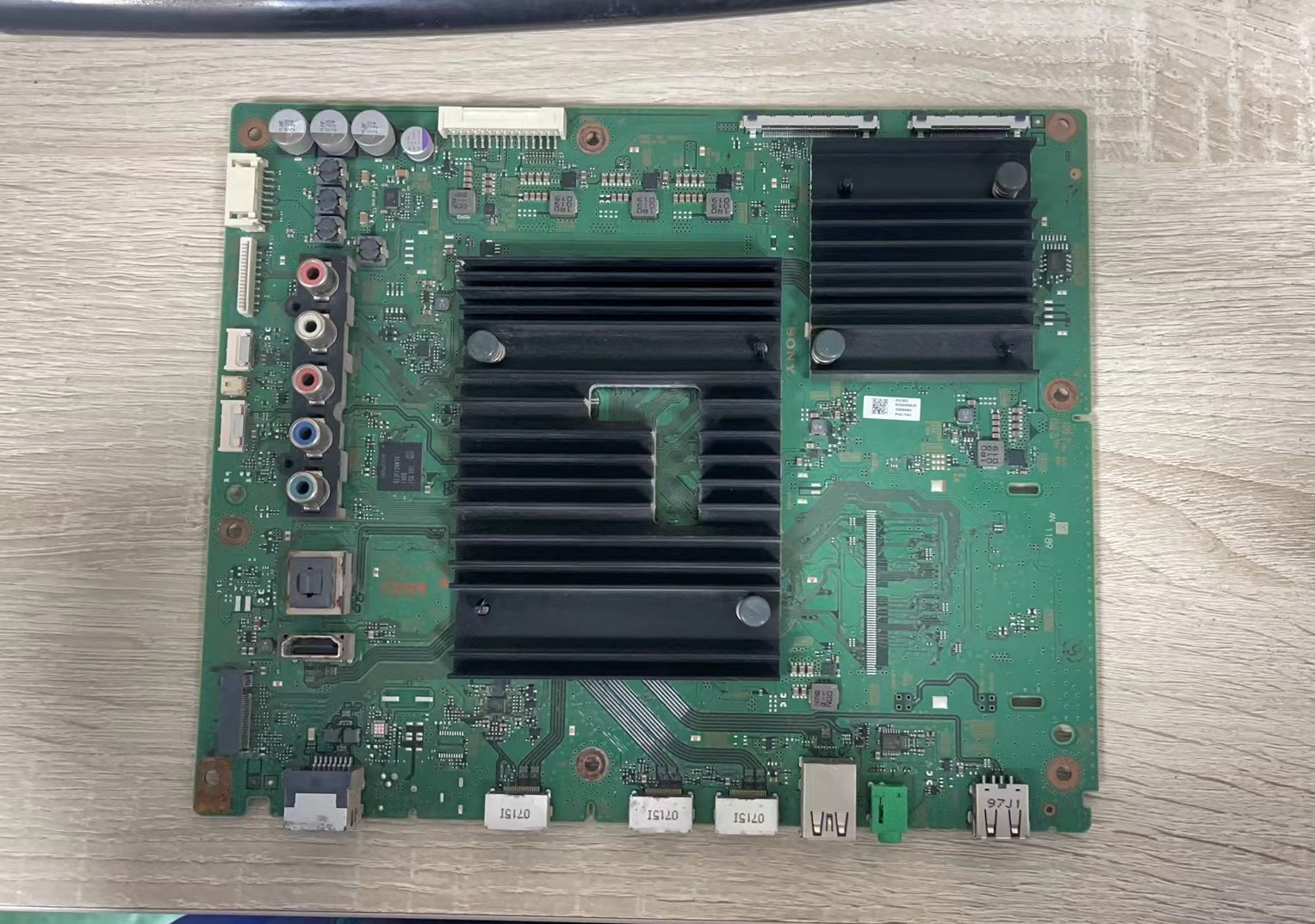 索尼KD-65U8G主板1-983-791-22