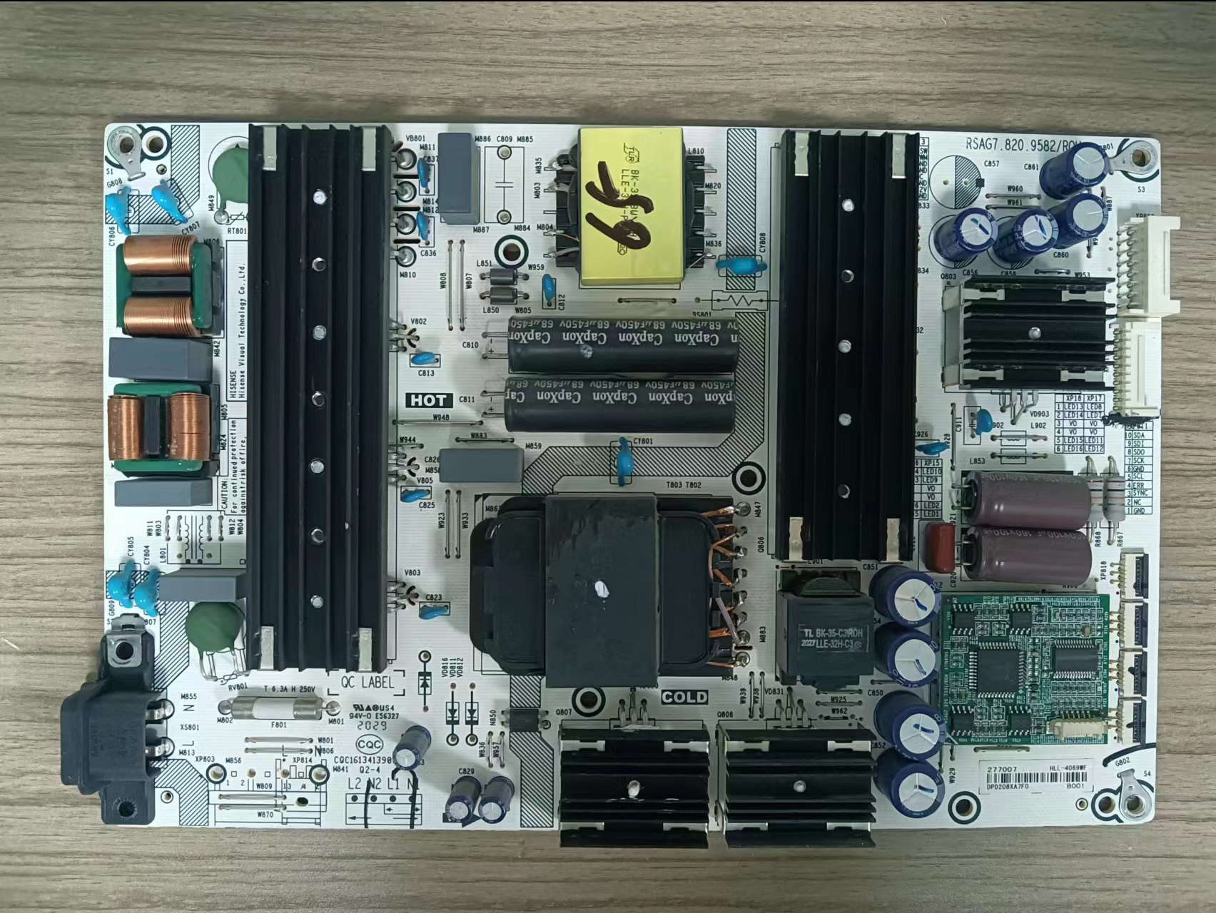 %海信65S7F/65X6F-PRO电源板RSAG7.820.9582 277007 HLL-4069WF