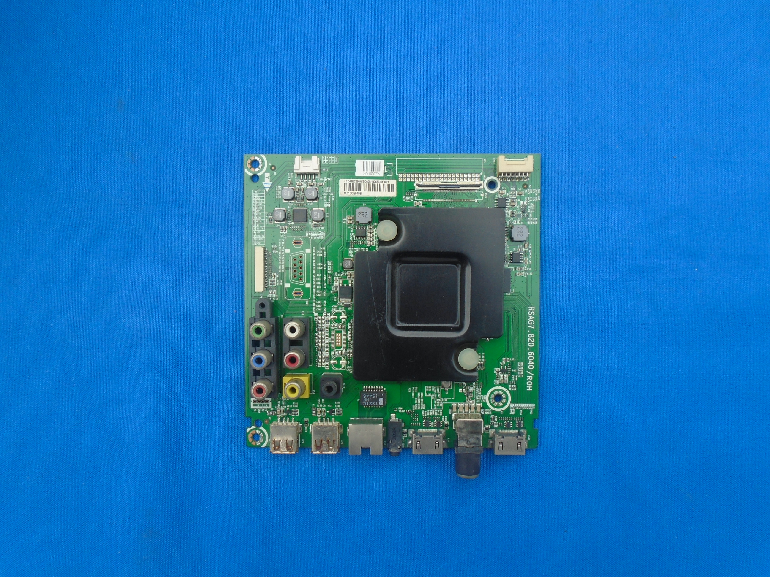 ~原装 海信LED55EC290N(BOM3)主板RSAG7.820.6040屏HD550DF-E32