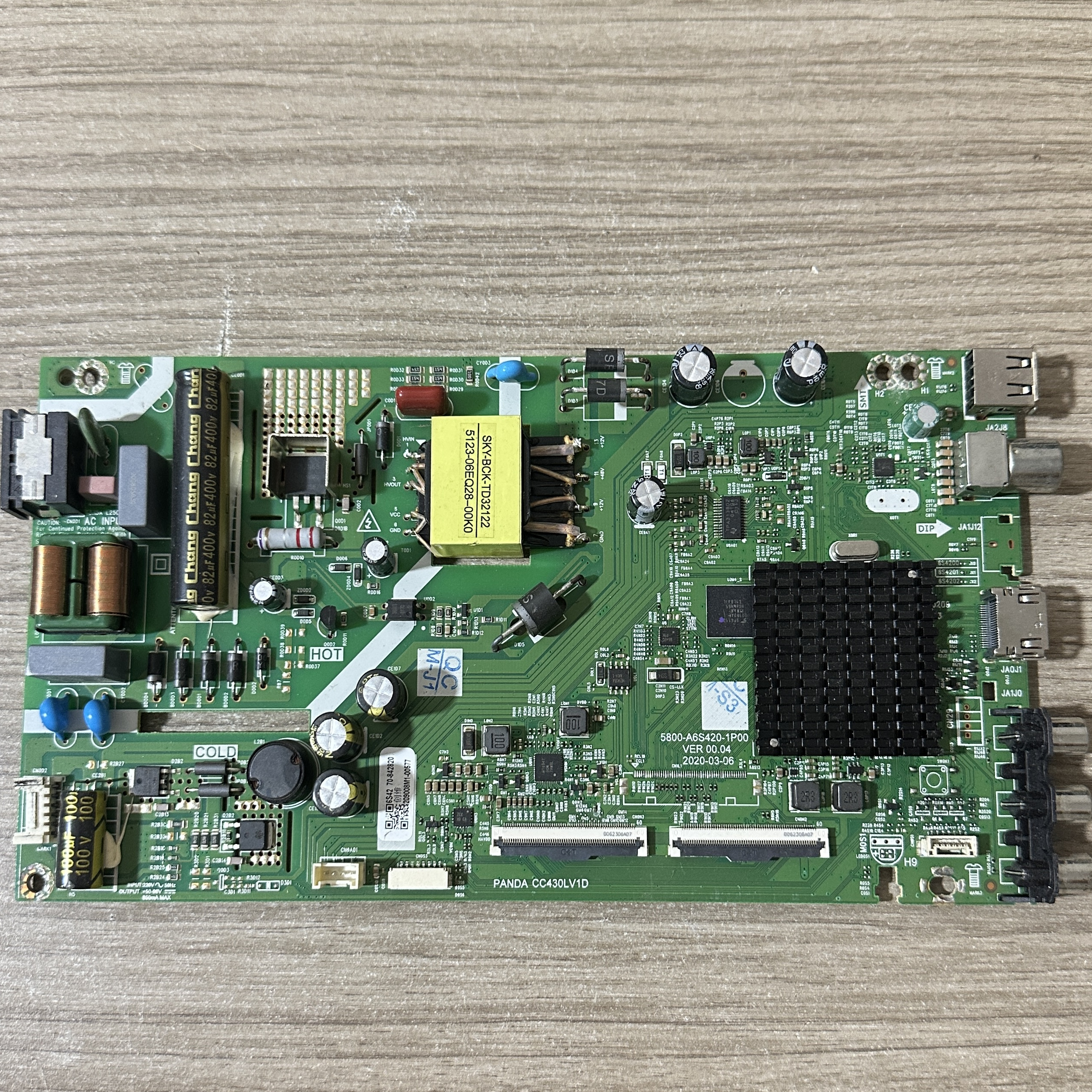 原装创维43E2A主板5800-A6S420-1P00屏RDL430FY(PN0-000)实拍现货