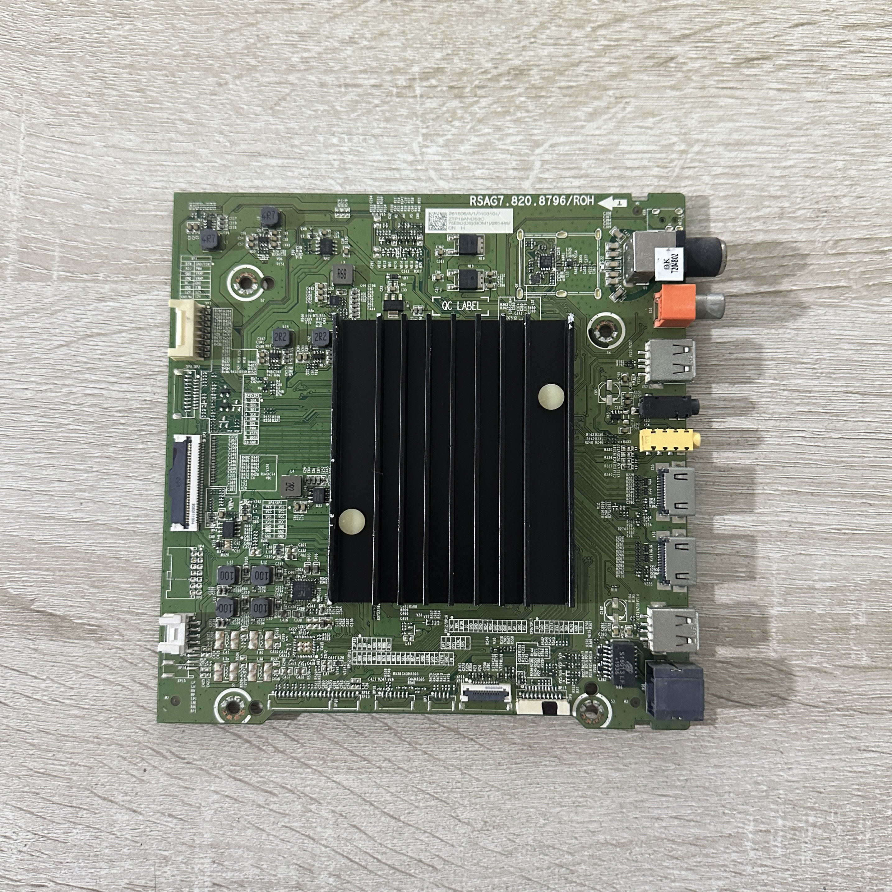 适用*原装海信75E3D(BOM1)261445主板RSAG7.820.8796屏HD750S3U52