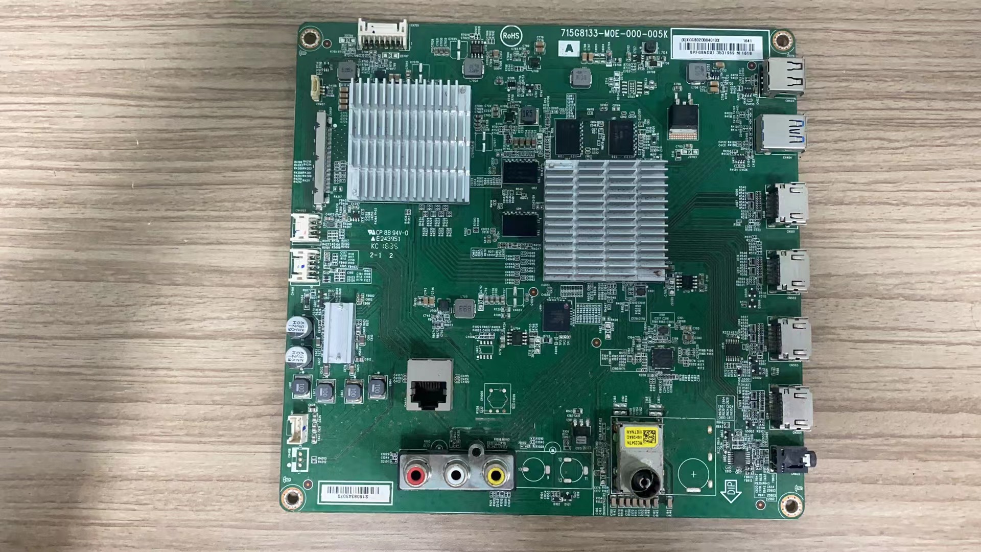 索尼 KD-49X6000D主板715G8133-M0E-000-005K屏TPT490U2-QUB00.K