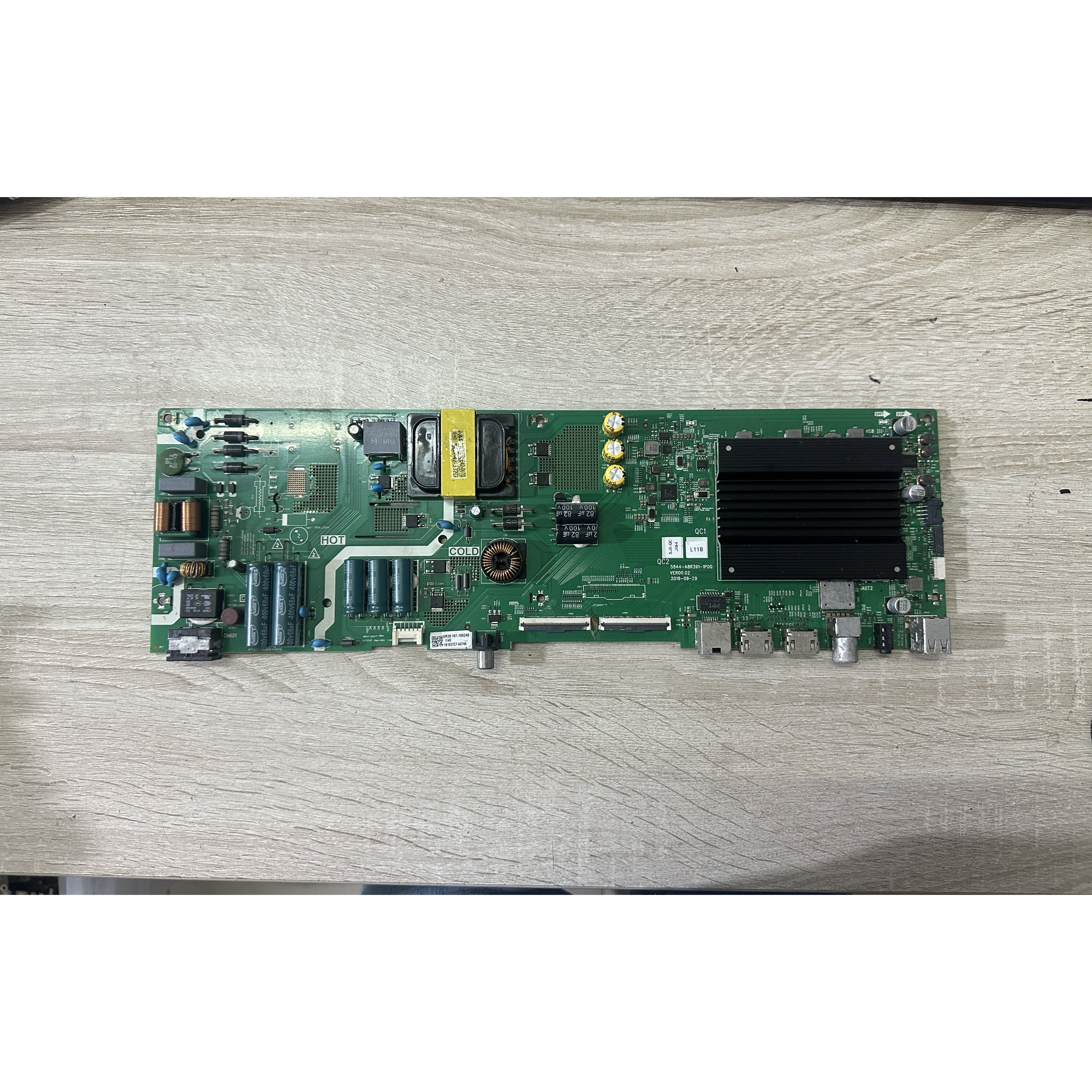 原装创维55M9 主板5844-A8R391-1P00 屏RDL550WY(LN0-013) 实拍测