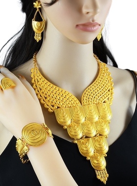 迪拜民族风镀金水波链宝石