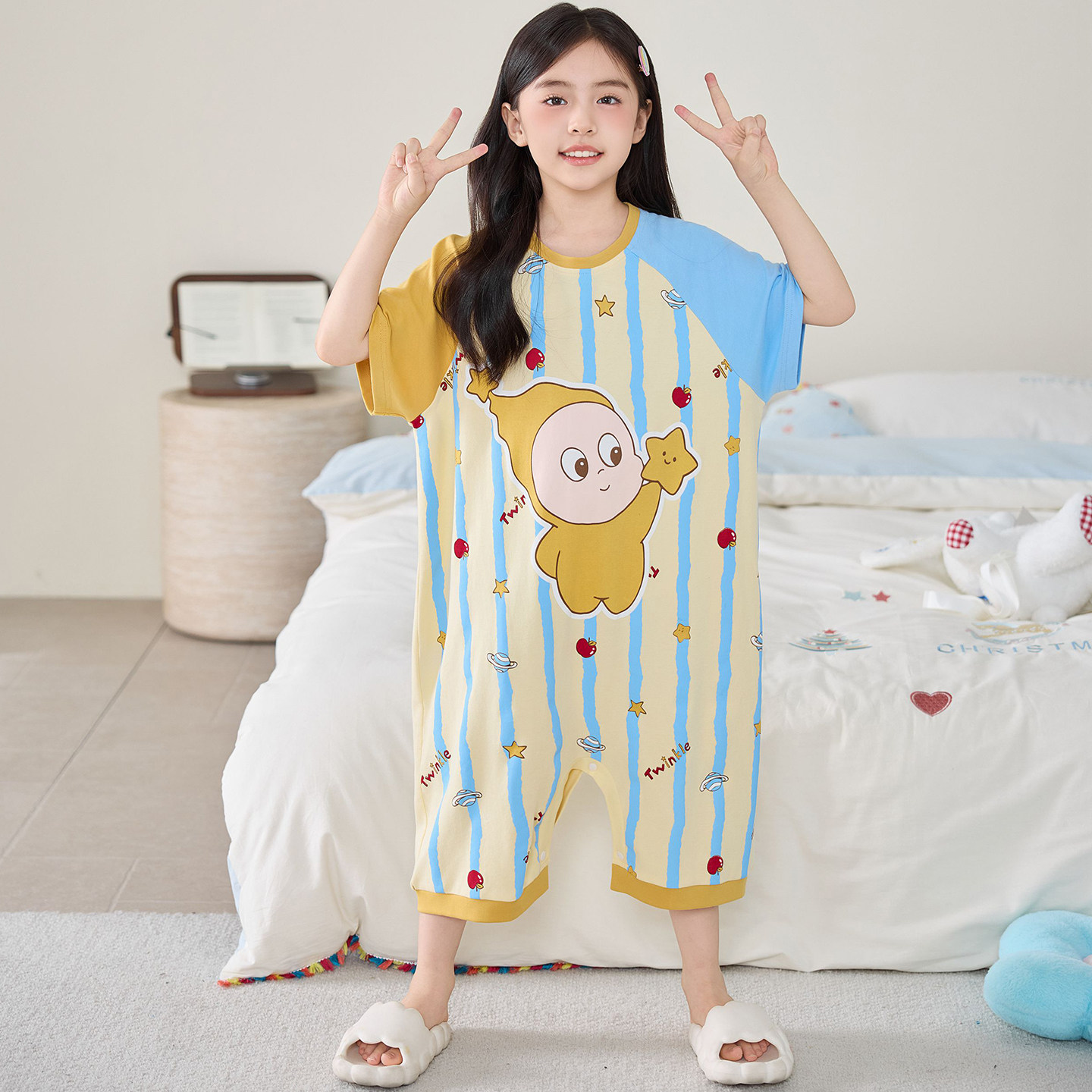 纯棉卡通连体衣女童四季通用家居服睡衣女孩可爱星星人短袖连体裤
