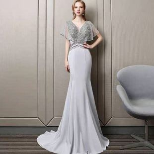 灰色晚礼服女2020新款 宴会性感深V领鱼尾包臀新娘敬酒服长裙婚礼