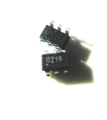 PIC10F202T-I/OT8位MCU控制器