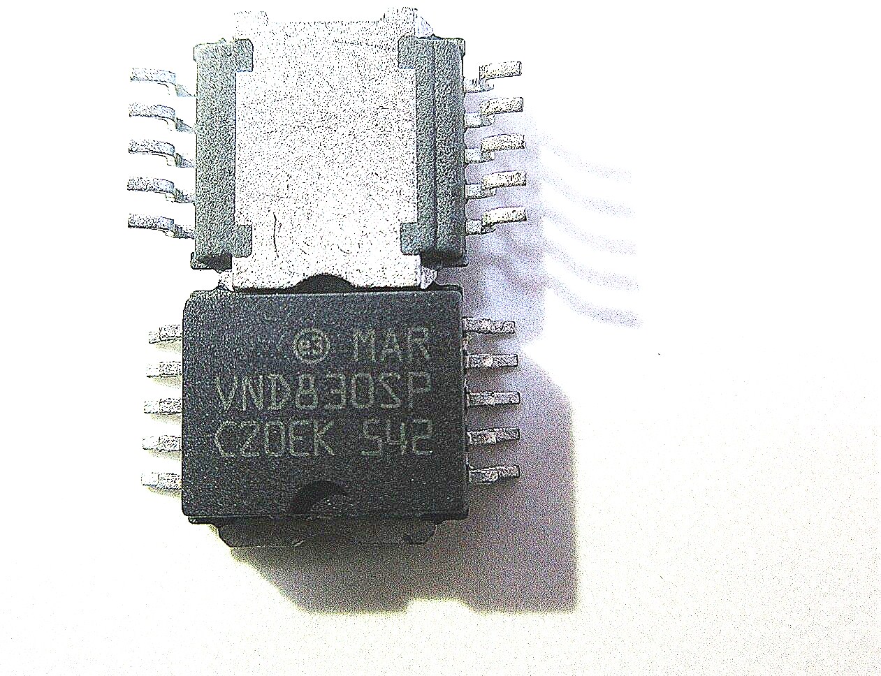 VND830LSPVND830SP汽车驱动器