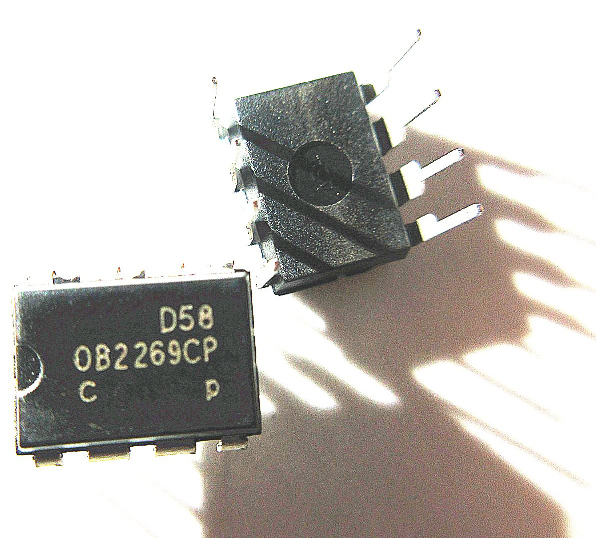 液晶电源管理芯片晟记兼容