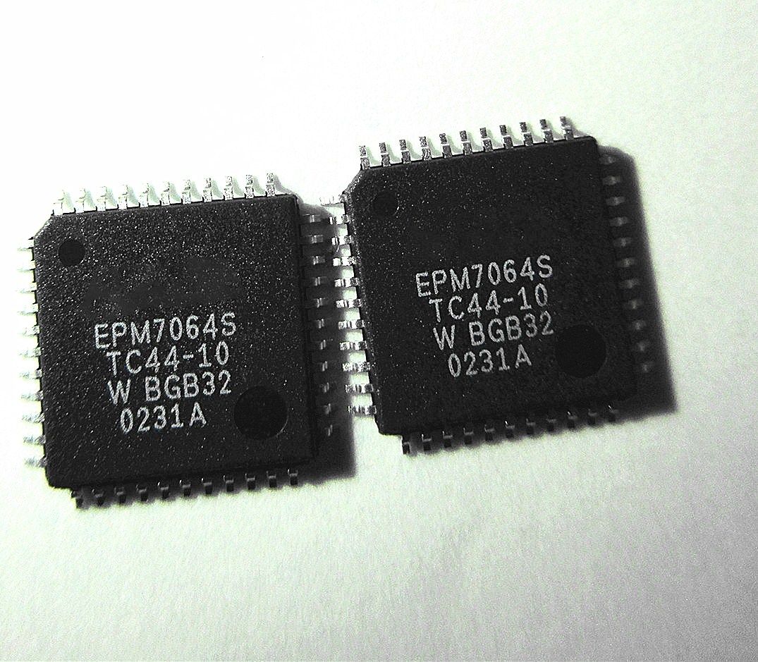 晟记 EPM7064STC44-10N EPM7064 TQFP44