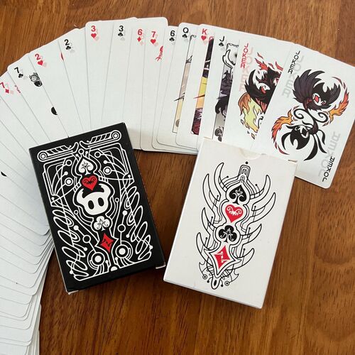 跨境桌游Hollow Knight空洞骑士同人黑白卡牌桌面扑克牌纸牌游戏