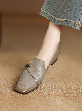 巨好穿法式深口单鞋女春秋方头粗跟真皮中跟灰色40大码41乐福鞋女