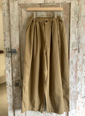 现货HARVESTY日本小众设计复古文艺宽松棉卡其色裤子