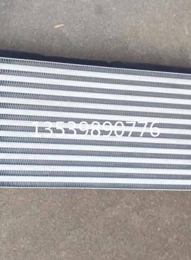 东风风行T5/4J15T/1.5T水箱中冷器水箱散热器