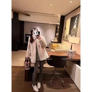 富人区4.0火爆返场冬季立领女短外套外套大衣加绒气质皮毛一体