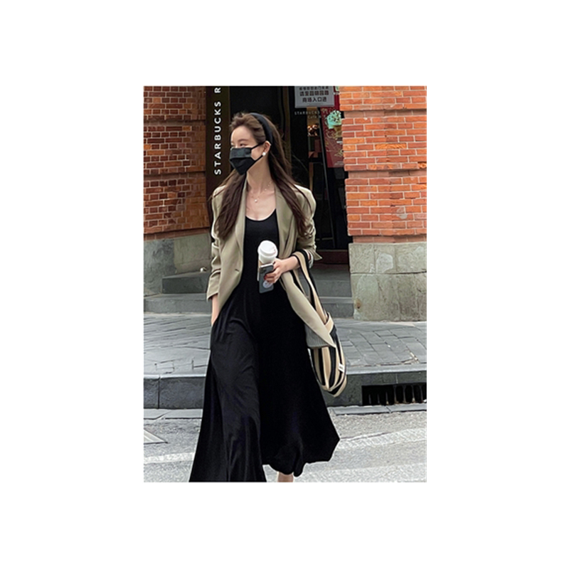 고급 대기 프렌치 슬림 블랙 서스펜더 드레스 여성 여름 착용 햅번 리틀 블랙 드레스 슬림 바닥 다목적 스티치