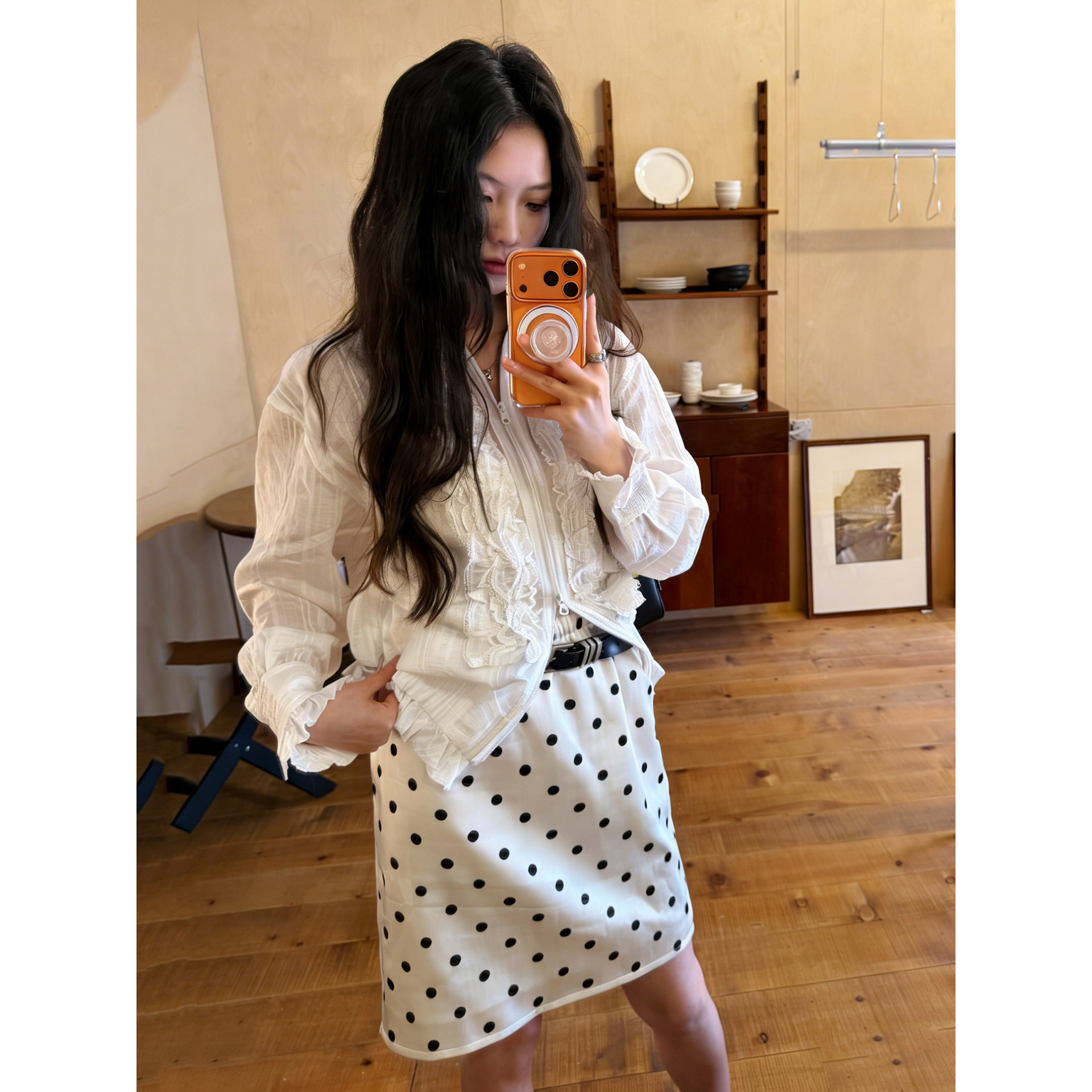 日系设计感文艺白色波点蕾丝半身裙女春夏学院风复古系带高腰短裙