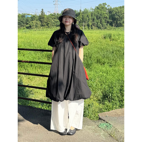 日系复古风黑色蓬蓬圆领连衣裙女