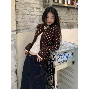 日系设计感棕色波点针织开衫 女秋冬学院风小众假两件圆领毛衣外套
