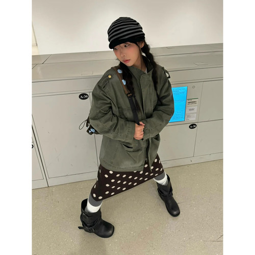 日系工装风深棕色波点毛衣中裙