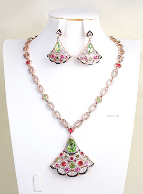 欧美风奢华扇子项链红绿宝石镶嵌扇形优雅女士时尚晚宴款套装