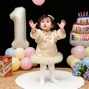 一周岁女宝礼服冬装裙子加厚公主裙新中式女童宝宝生日抓周宴衣服