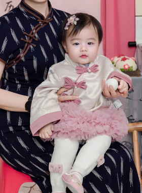 一岁女宝宝arty小礼服生日公主裙婴儿抓周宴衣服粉色春秋季连衣裙