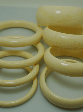 仿象牙树脂手镯手环女