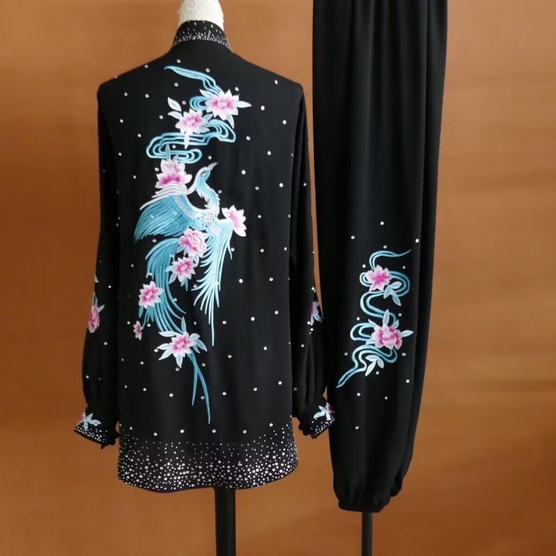 颐和迎春新款刺绣太极服