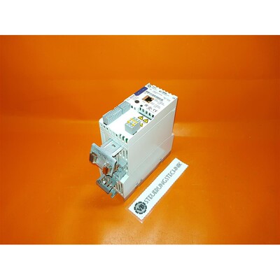 LENZE E84AVSCE3712SX0 / Sw 15.01/0,37kW/8400 Stateline C Inv