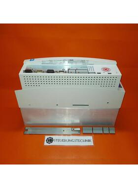 Lenze Inverter Servo Tipo: EVS9322-ES / *33.9322SE.6E.61.
